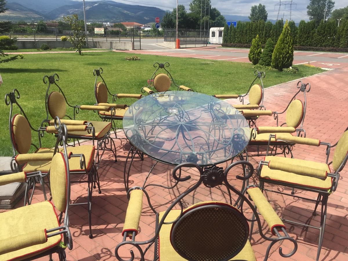 Отель Hotel Chiirite Пловдив-36