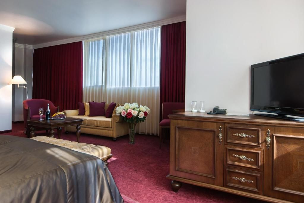 Отель Hotel Chiirite Пловдив